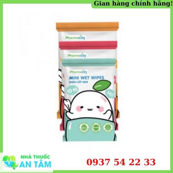 Khăn ướt mini Pharmacity (3 gói x 10 tờ) thiết kế nhỏ gọn